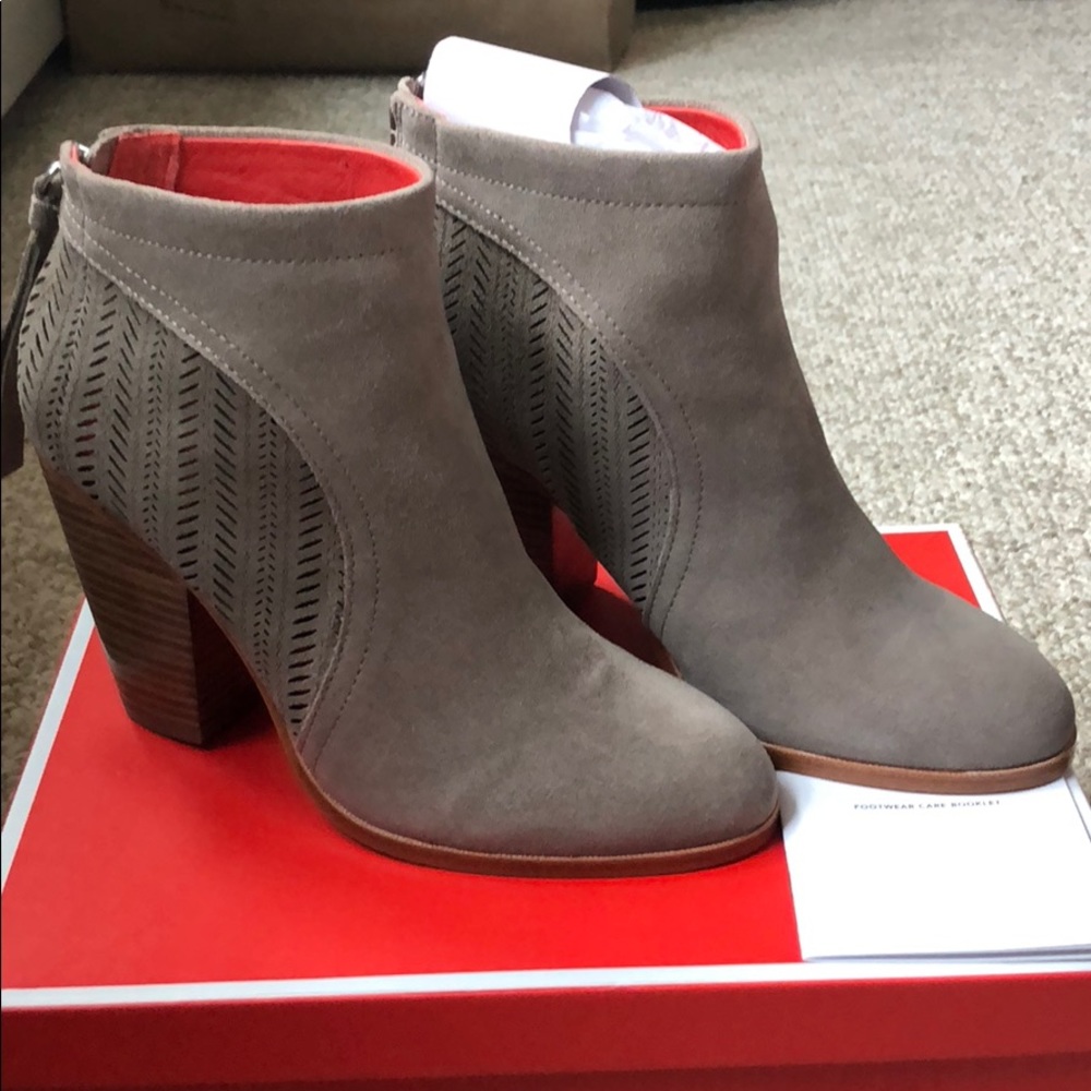 Coach Honey Boots 7.5